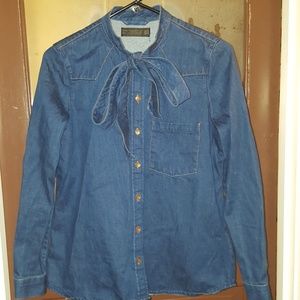 Tie neck denim shirt